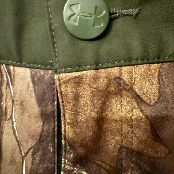 Under Armour Women's Scent Control Field Pants - Camo - Picture 7 of 9
